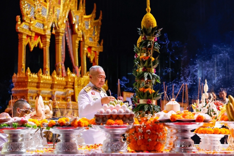 ราชเลขานุการในพระองค์พระบาทสมเด็จพระเจ้าอยู่หัวเป็นประธานในพิธีบวงสรวง การแสดงโขนมูลนิธิส่งเสริมศิลปาชีพฯ ประจำปี 2569 ตอน “สีดา”